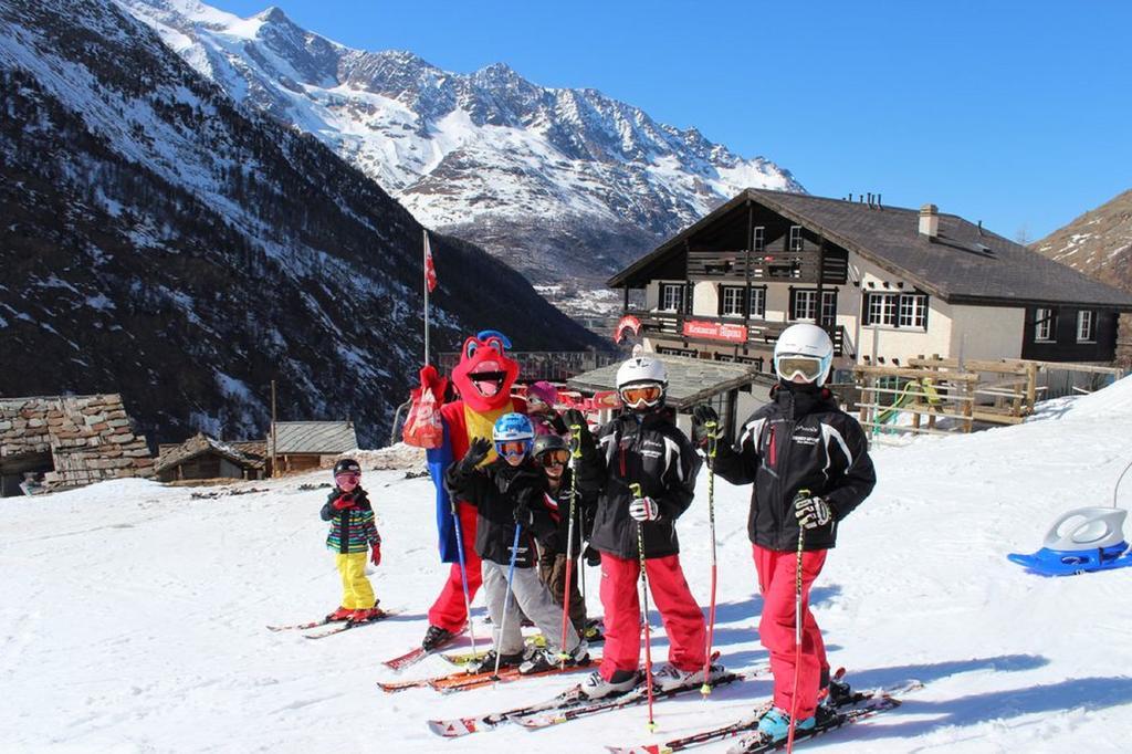 Appartamento Haus Mondelli Saas-Almagell Esterno foto