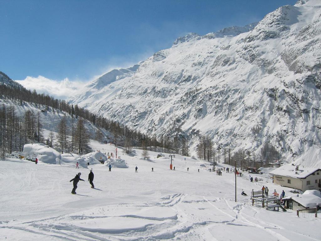 Appartamento Haus Mondelli Saas-Almagell Esterno foto